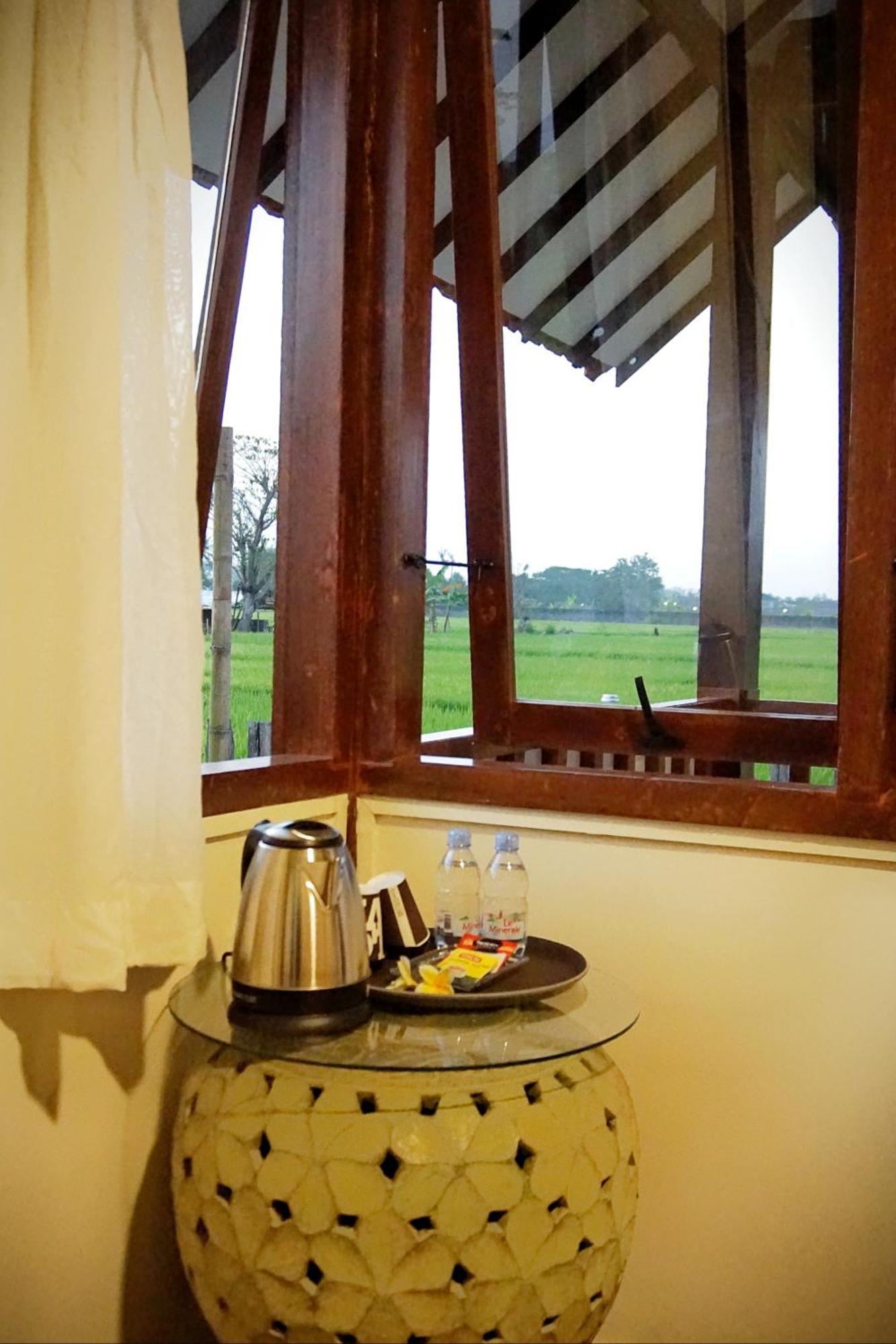Ary'S Residence Powered By Cocotel 日惹 客房 照片
